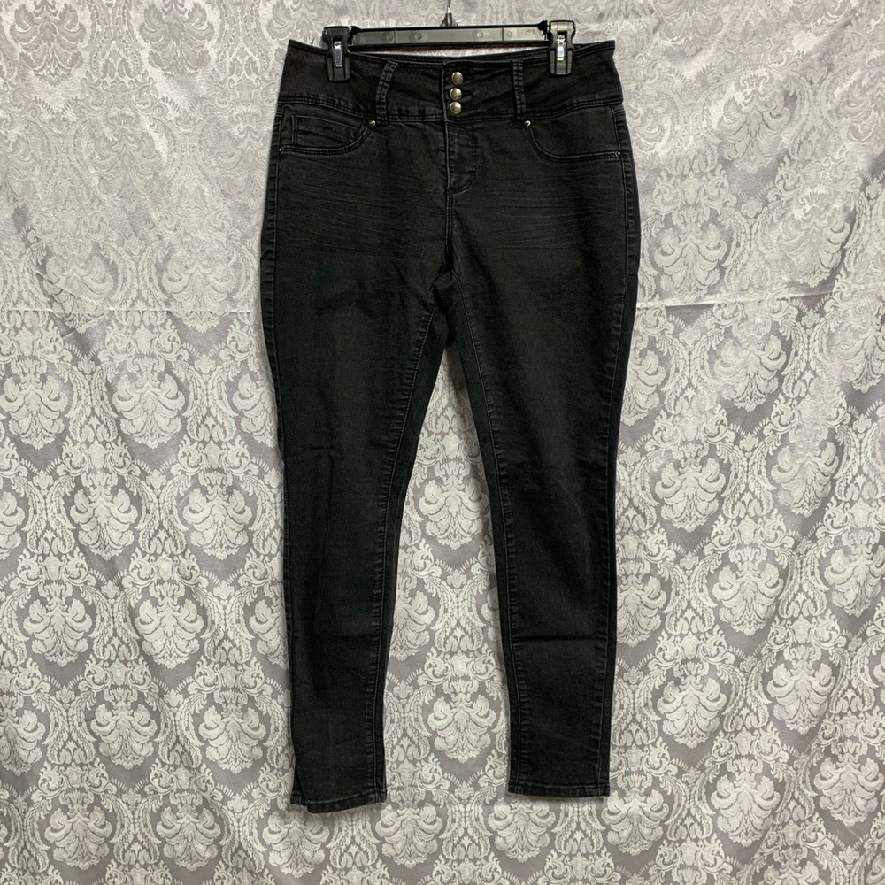 Royalty For Me Ladies Jeans